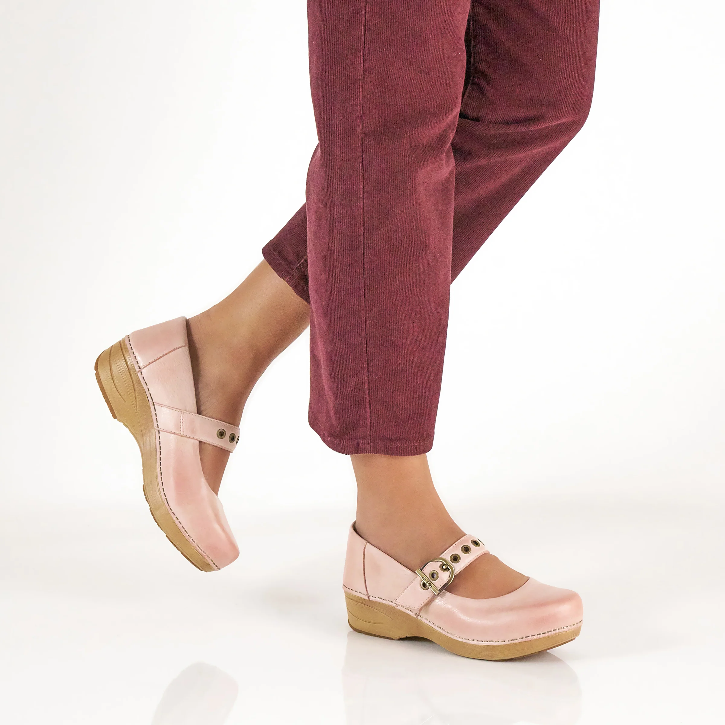 XP 2.0 Mary Jane Clog Pink Leather - Image 5