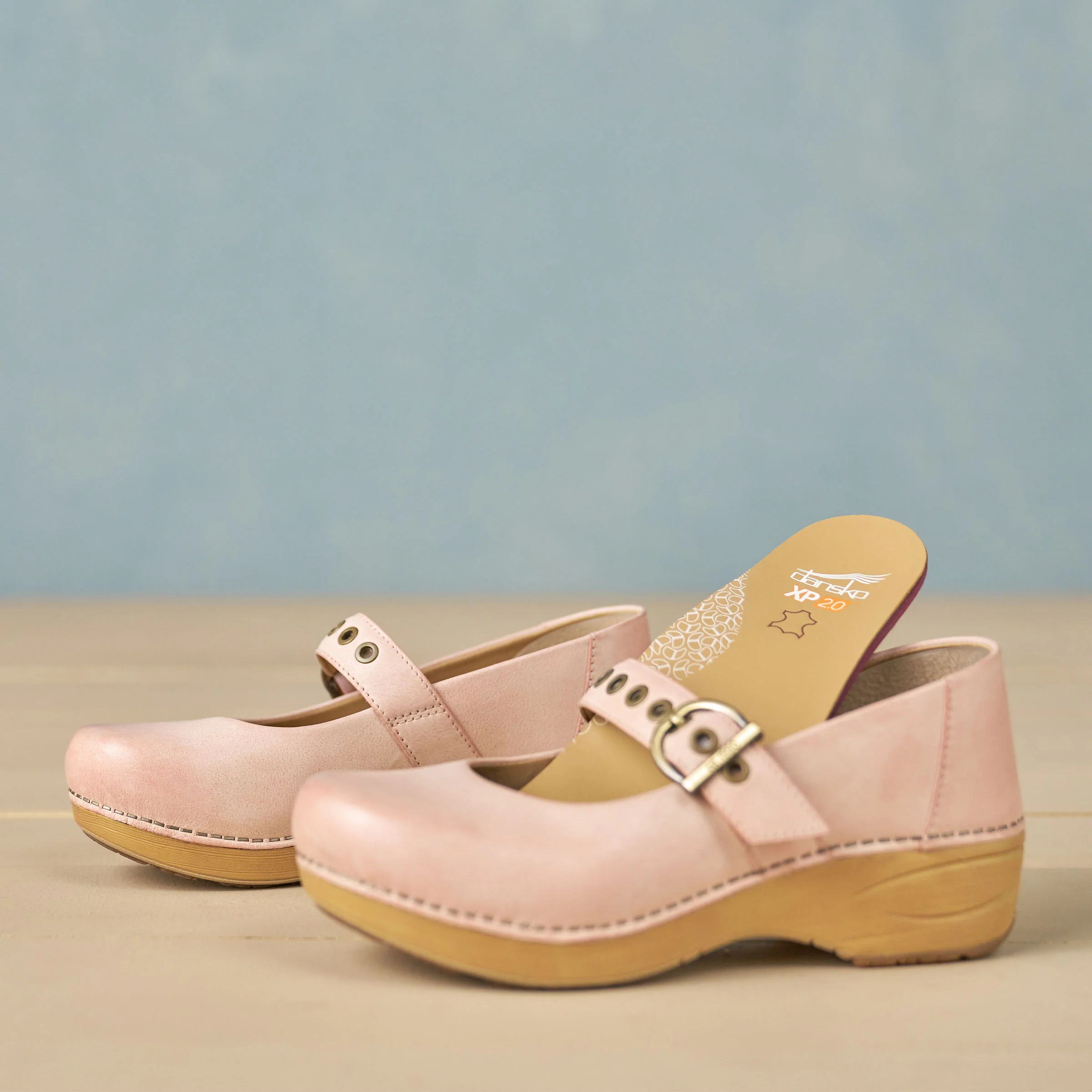 XP 2.0 Mary Jane Clog Pink Leather - Image 9